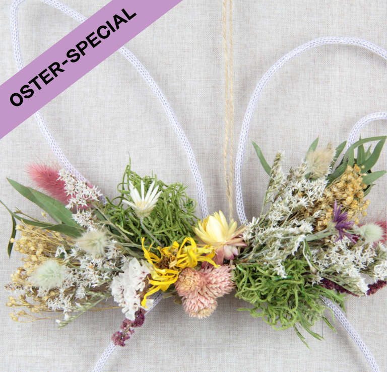 Trockenblumenloop mit Makramee umwickelt und mit Trockenblumen gestaltet 